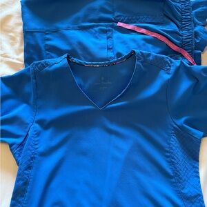5 sets of scrubs, Unbeatable Deal!!
